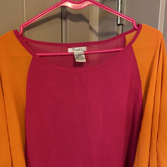 Pinky color blocking top  sizeL - Picture 5 of 10